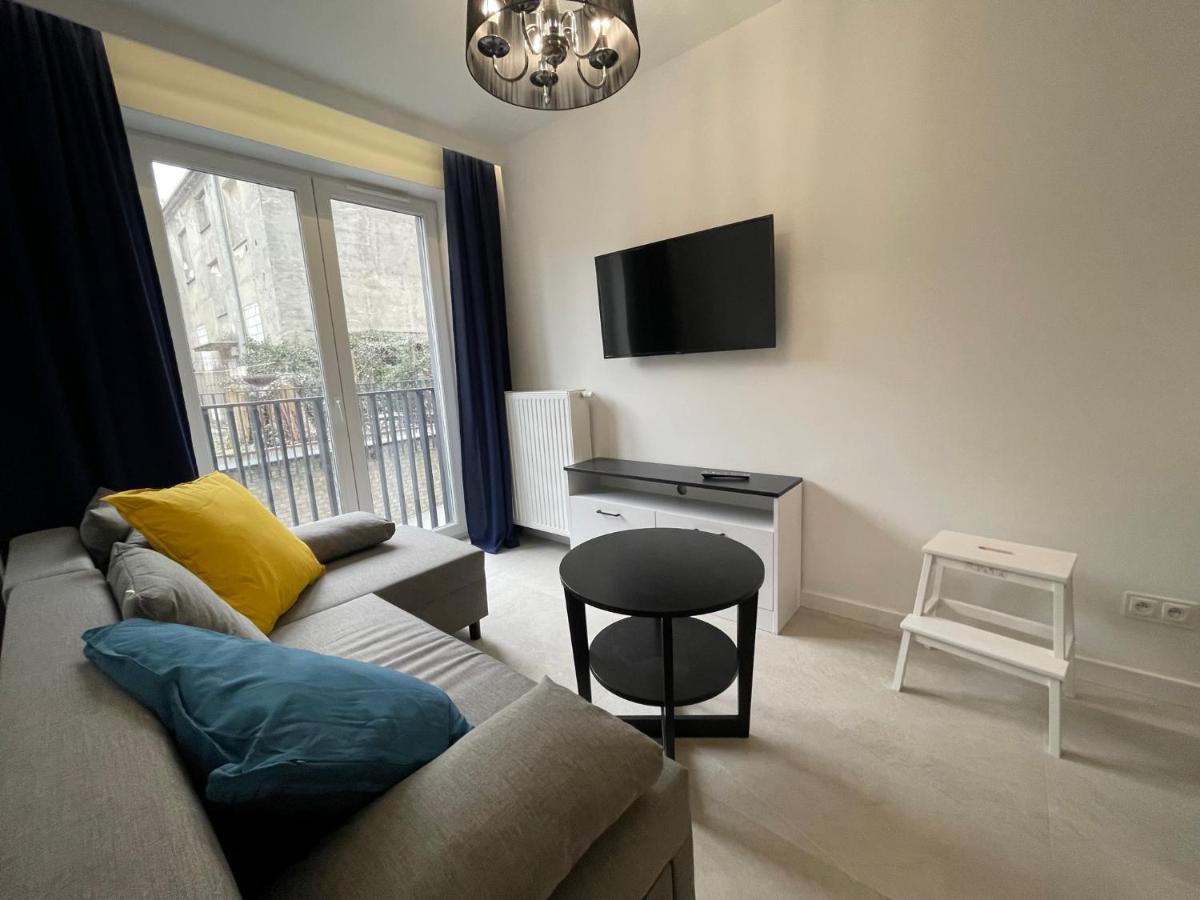 Apartament Smart Kamienica Grochow With Free Parking Warszawa Exteriör bild
