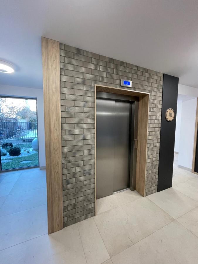 Apartament Smart Kamienica Grochow With Free Parking Warszawa Exteriör bild